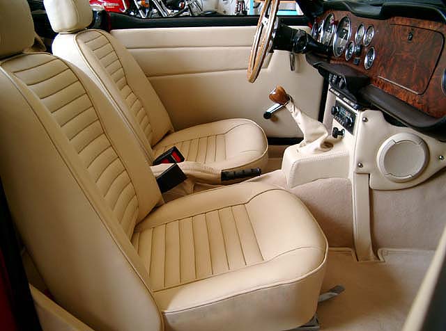 Triumph TR6 C Innenausstattung Beifahrersitz