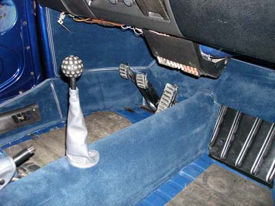 VW 1303 Teppich-Ausstattung